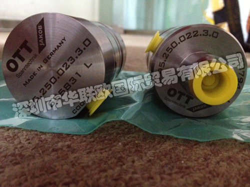 OTT-JAKOB夾具中自動(dòng)夾具可分為SK、HKS、PSC等幾個(gè)系列。在經(jīng)過(guò)標(biāo)準(zhǔn)化后,HSK已成為機(jī)床技術(shù)領(lǐng)域的標(biāo)準(zhǔn)接口。隨著表面和錐銷(xiāo)設(shè)備的相互匹配,HSK夾持系統(tǒng)可為高精度加工效果提供理想前提,并確保微米范圍內(nèi)的持續(xù)一致性。相比于SK,HSK的結(jié)構(gòu)更短、更輕,由此可以更為快速地進(jìn)行換刀,并可實(shí)現(xiàn)更高的轉(zhuǎn)速。得益于高度的拉力、出色的剛性和最佳扭矩傳遞,HSK同樣適用于中型切削加工。深圳市華聯(lián)歐國(guó)際貿(mào)易有限公司專(zhuān)業(yè)代理進(jìn)口OTT-JAKOB夾具全系列產(chǎn)品,公司于2015年成立德國(guó)分公司,原廠采購(gòu),價(jià)格上更有優(yōu)勢(shì)。我們致力于以超低的價(jià)格為國(guó)內(nèi)客戶引進(jìn)國(guó)外先進(jìn)的自動(dòng)化備件,公司成立以來(lái)不斷的發(fā)展壯大,已成立德國(guó)公司及香港公司,為客戶提供進(jìn)口備件的一站式體驗(yàn)服務(wù),報(bào)價(jià)快,價(jià)格好,貨期短,所有產(chǎn)品保證原裝正品,假一賠十!我們只做原裝進(jìn)口產(chǎn)品,我們的目標(biāo)是要成為客戶唯一信任的企業(yè)。歡迎新老客戶詢價(jià)咨詢。